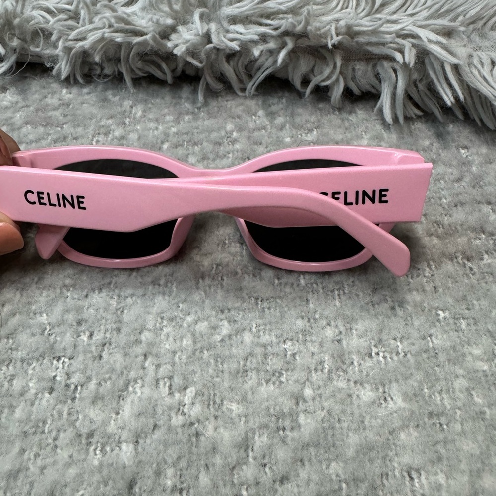 CELINE MONOCHROMS SIGNATURE SUNGLASSES - Picture 8 of 15